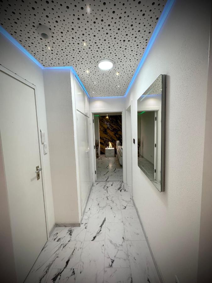 Deluxe - Apartment ' Andrei 2 ' - Neu In Neuburg An Der Donau Exterior foto